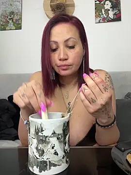 Snapshot of candyalice7 chatting on February 24, 2026, 12:03 pm candyalice7 online show from February 24, 2026, 12:03 pm