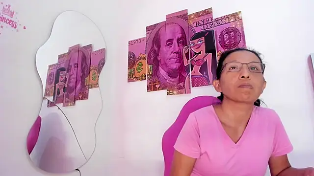 Snapshot of Livia_Coxs chatting on February 5, 2026, 2:11 pm Livia Coxs online show from February 5, 2026, 2:11 pm