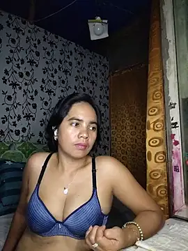 LoveSammantha24xxx online show from May 29, 2026, 5:49 am