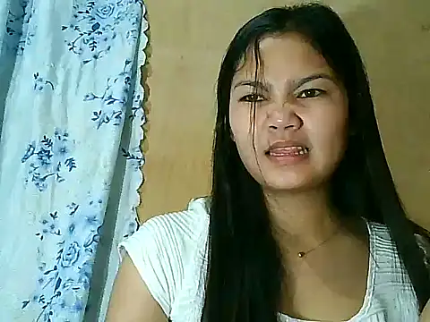 PinaySkinnyJust18 online show from January 16, 2026, 9:41 pm