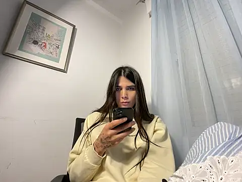 Lily WellGifted online show from March 22, 2026, 7:06 pm