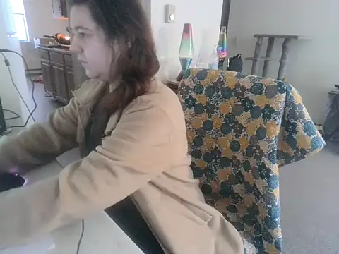 Snapshot of Ashlovescannabis chatting on February 3, 2026, 12:32 pm Ashlovescannabis online show from February 3, 2026, 12:32 pm