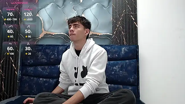 Snapshot of Lust_demian chatting on February 17, 2026, 11:40 am Lust demian online show from February 17, 2026, 11:40 am