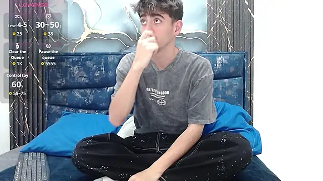 Snapshot of Lust_demian chatting on February 19, 2026, 11:50 am Lust demian online show from February 19, 2026, 11:50 am