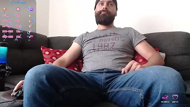 Snapshot of SpermsBank chatting on February 10, 2025, 8:53 pm SpermsBank online show from February 10, 2025, 8:53 pm
