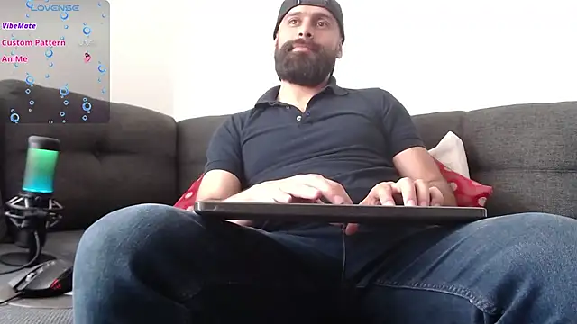 Snapshot of SpermsBank chatting on March 12, 2025, 6:11 pm SpermsBank online show from March 12, 2025, 6:11 pm