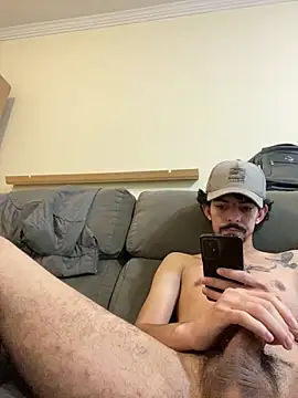 Snapshot of vilton75 chatting on March 10, 2026, 4:23 pm vilton75 online show from March 10, 2026, 4:23 pm