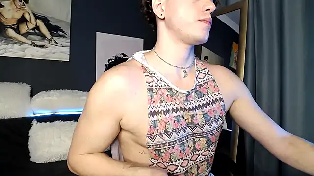 TylerGibson online show from July 1, 2026, 12:56 am
