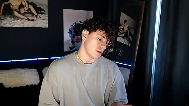 TylerGibson online show from July 22, 2026, 4:04 am