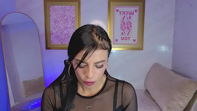 Snapshot of Melisa_v chatting on February 21, 2026, 8:21 pm Melisa v online show from February 21, 2026, 8:21 pm