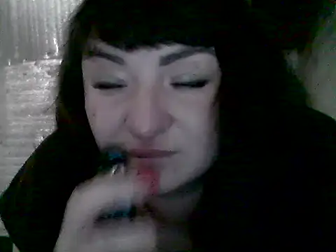 Snapshot of AllinaKis chatting on February 20, 2026, 9:37 pm AllinaKis online show from February 20, 2026, 9:37 pm