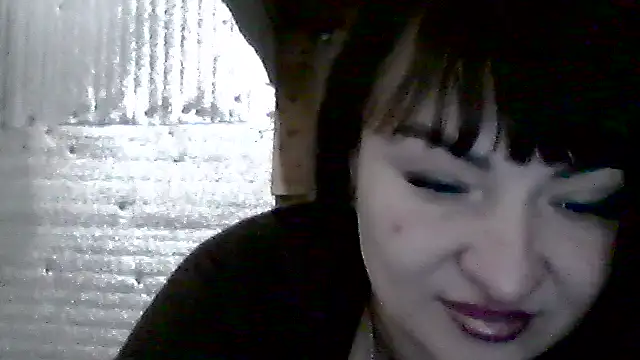 Snapshot of AllinaKis chatting on February 23, 2026, 6:27 pm AllinaKis online show from February 23, 2026, 6:27 pm