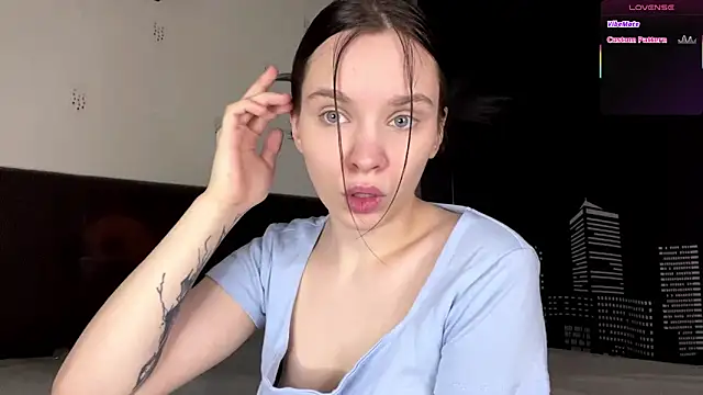 Snapshot of Pickme_Vibe chatting on February 26, 2026, 3:11 pm Pickme Vibe online show from February 26, 2026, 3:11 pm