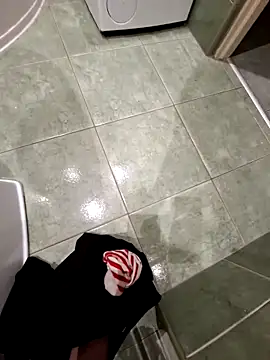 Snapshot of Milifalcon chatting on March 9, 2026, 1:09 am Milifalcon online show from March 9, 2026, 1:09 am