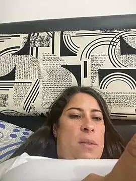 Snapshot of Cielo_13 chatting on February 2, 2026, 5:00 pm Cielo 13 online show from February 2, 2026, 5:00 pm