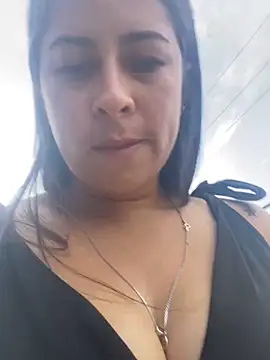 Snapshot of Cielo_13 chatting on February 13, 2026, 9:00 pm Cielo 13 online show from February 13, 2026, 9:00 pm