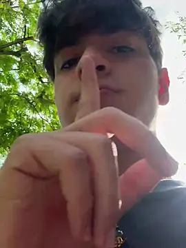 Snapshot of Naim_TheKing chatting on February 20, 2026, 2:06 pm Naim TheKing online show from February 20, 2026, 2:06 pm