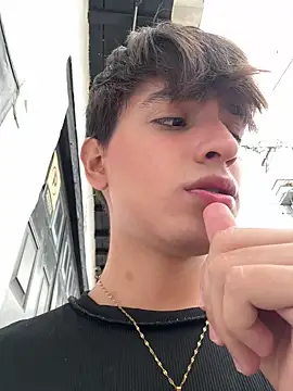 Snapshot of Naim_TheKing chatting on February 23, 2026, 5:43 pm Naim TheKing online show from February 23, 2026, 5:43 pm