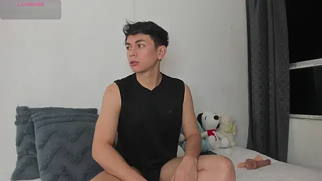 Snapshot of Caydensmit chatting on February 22, 2026, 4:57 am Caydensmit online show from February 22, 2026, 4:57 am