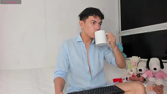 Snapshot of Caydensmit chatting on February 25, 2026, 4:22 am Caydensmit online show from February 25, 2026, 4:22 am