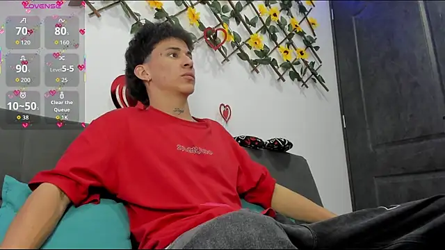 Snapshot of Maxxx_bigcockx chatting on February 10, 2026, 3:21 am Maxxx bigcockx online show from February 10, 2026, 3:21 am