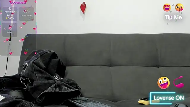 Snapshot of Maxxx_bigcockx chatting on February 25, 2026, 4:22 am Maxxx bigcockx online show from February 25, 2026, 4:22 am