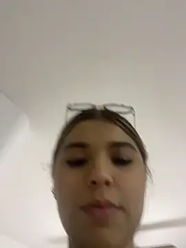 Snapshot of baddieasiantv chatting on May 1, 2026, 2:27 am baddieasiantv online show from May 1, 2026, 2:27 am