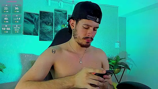 Snapshot of Nils_saintt chatting on February 25, 2026, 4:22 am Nils saintt online show from February 25, 2026, 4:22 am