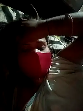 kajal4786 online show from April 4, 2026, 8:23 am