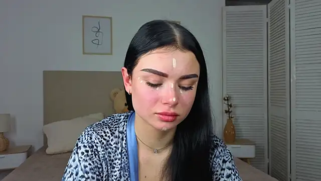 Snapshot of Silena_sky chatting on February 3, 2026, 1:38 pm Silena sky online show from February 3, 2026, 1:38 pm