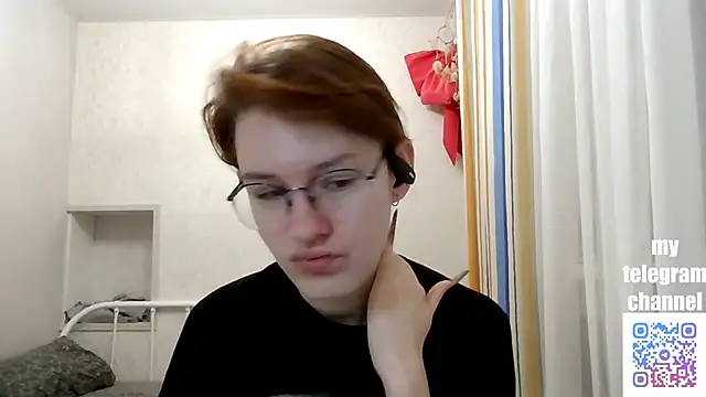 Snapshot of PetralPrime chatting on February 8, 2026, 5:49 pm PetralPrime online show from February 8, 2026, 5:49 pm