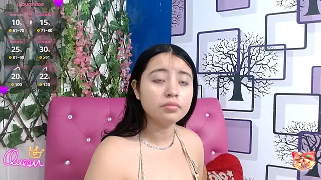 Snapshot of angelhotlatina18 chatting on February 11, 2026, 11:48 am angelhotlatina18 online show from February 11, 2026, 11:48 am