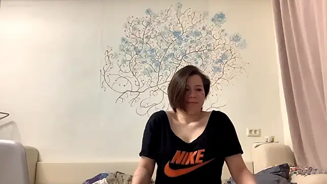 Elna coolbyts online show from January 17, 2026, 5:27 pm