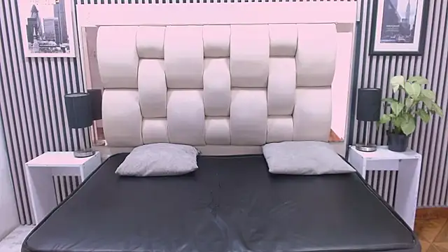 Snapshot of William_Lewis chatting on February 2, 2026, 12:26 pm William Lewis online show from February 2, 2026, 12:26 pm