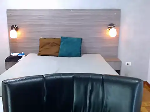 Snapshot of William_Lewis chatting on February 7, 2026, 1:04 pm William Lewis online show from February 7, 2026, 1:04 pm