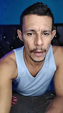 Snapshot of juanmaur22 chatting on February 2, 2026, 8:29 pm juanmaur22 online show from February 2, 2026, 8:29 pm