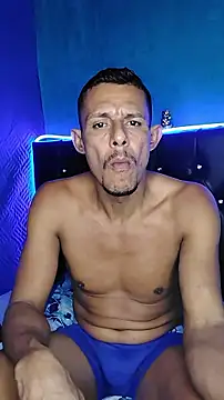 Snapshot of juanmaur22 chatting on February 8, 2026, 9:18 pm juanmaur22 online show from February 8, 2026, 9:18 pm