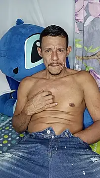 Snapshot of juanmaur22 chatting on February 17, 2026, 6:03 pm juanmaur22 online show from February 17, 2026, 6:03 pm