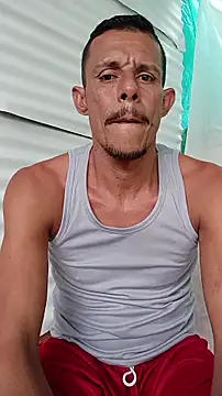juanmaur22 online show from March 10, 2026, 8:36 pm