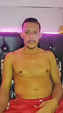 juanmaur22 online show from March 12, 2026, 5:08 pm