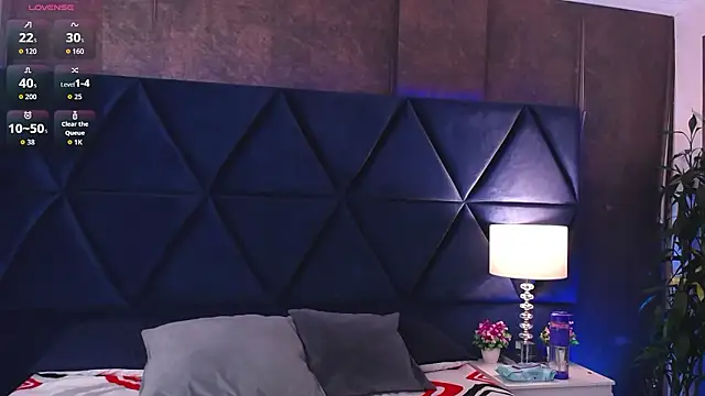 Snapshot of Logan_Woods chatting on February 20, 2026, 8:42 pm Logan Woods online show from February 20, 2026, 8:42 pm