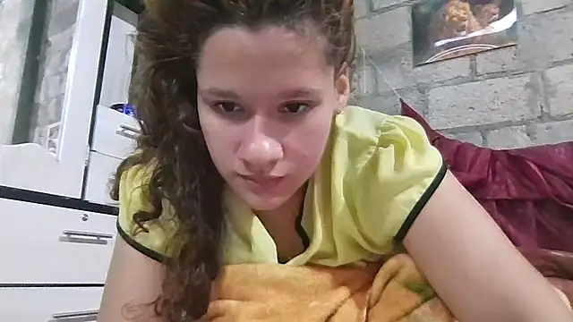 Snapshot of Jessy2000NS chatting on February 2, 2026, 3:16 am Jessy2000NS online show from February 2, 2026, 3:16 am