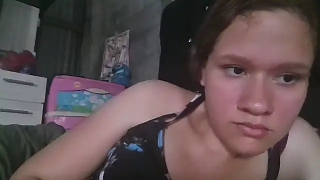 Snapshot of Jessy2000NS chatting on February 8, 2026, 9:51 pm Jessy2000NS online show from February 8, 2026, 9:51 pm