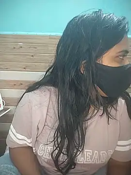 Snapshot of ZyphiaLive chatting on January 31, 2026, 7:23 pm ZyphiaLive online show from January 31, 2026, 7:23 pm