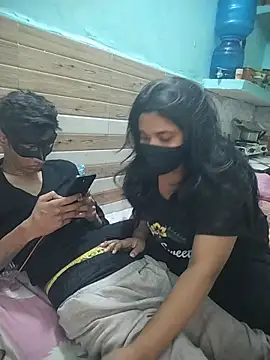 Snapshot of ZyphiaLive chatting on February 7, 2026, 6:17 am ZyphiaLive online show from February 7, 2026, 6:17 am