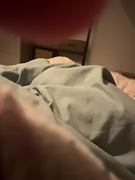 yourlittleboy123 online show from January 18, 2026, 12:14 am