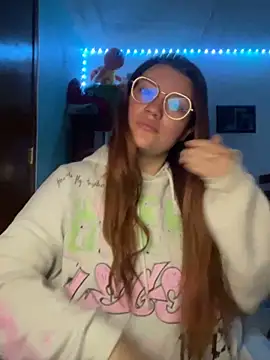 Snapshot of Vixroy7 chatting on March 8, 2026, 10:08 am Vixroy7 online show from March 8, 2026, 10:08 am