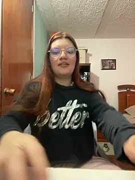 Snapshot of Vixroy7 chatting on April 5, 2026, 1:19 pm Vixroy7 online show from April 5, 2026, 1:19 pm