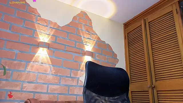 Snapshot of mister_eithan chatting on March 4, 2026, 2:06 am mister eithan online show from March 4, 2026, 2:06 am