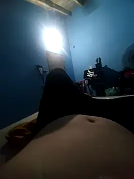 Snapshot of Osogor_ chatting on February 18, 2026, 1:07 pm Osogor online show from February 18, 2026, 1:07 pm